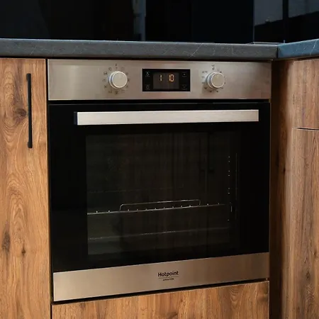 Host2u Highland Hideaway Апартаменты