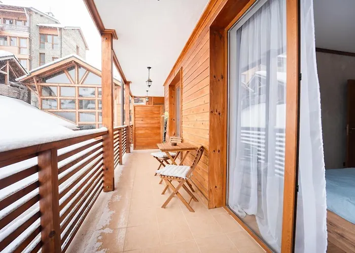 Host2u Highland Hideaway *